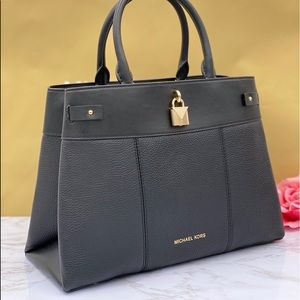 Michael Kors Gramercy large Satchel Black